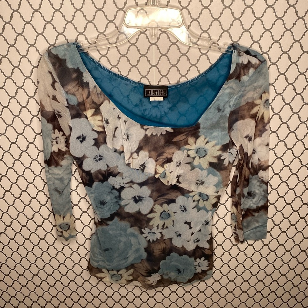 Nouvida floral crop top, size M